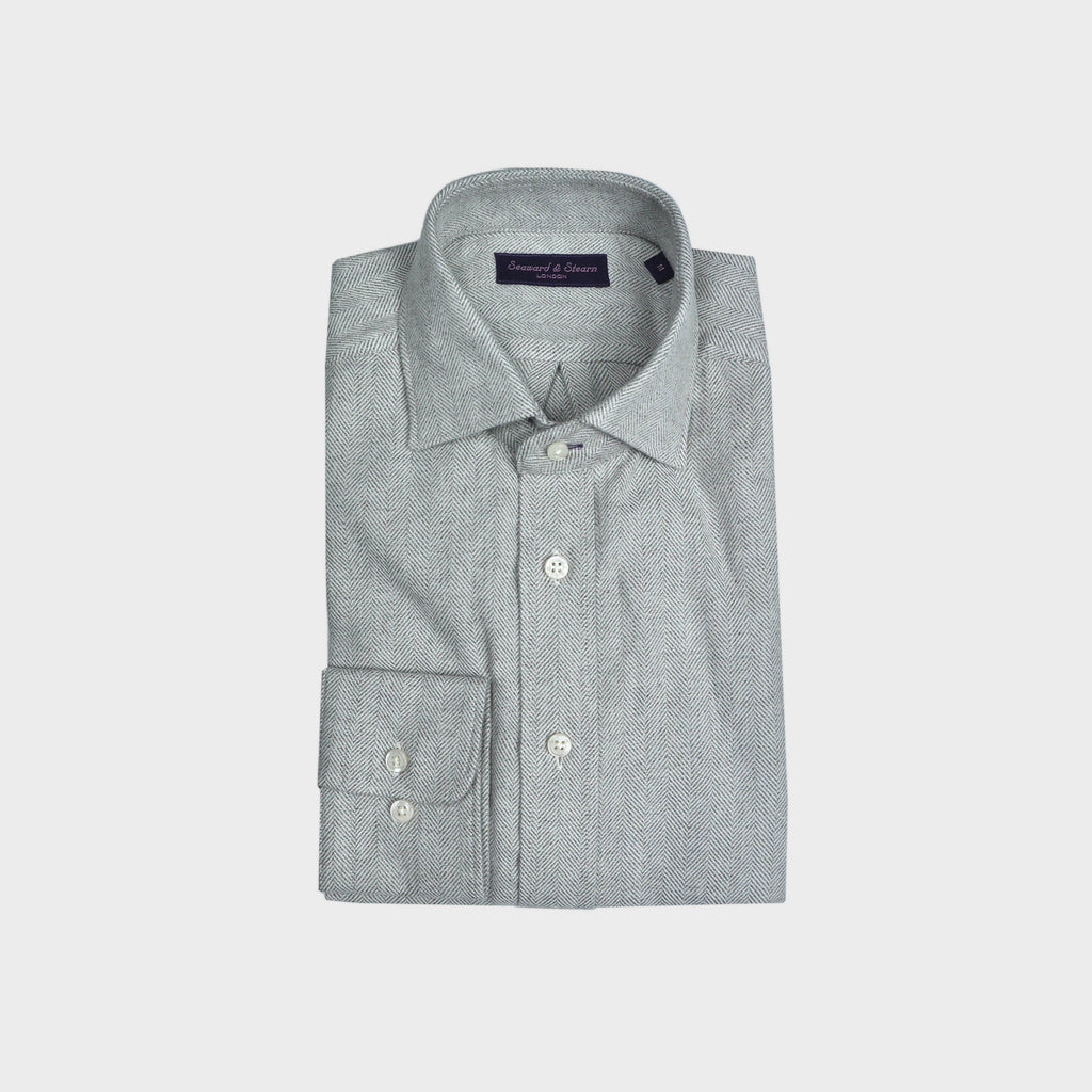 Heavyweight Brushed Cotton Spread Collar Herringbone Shirt in Grey