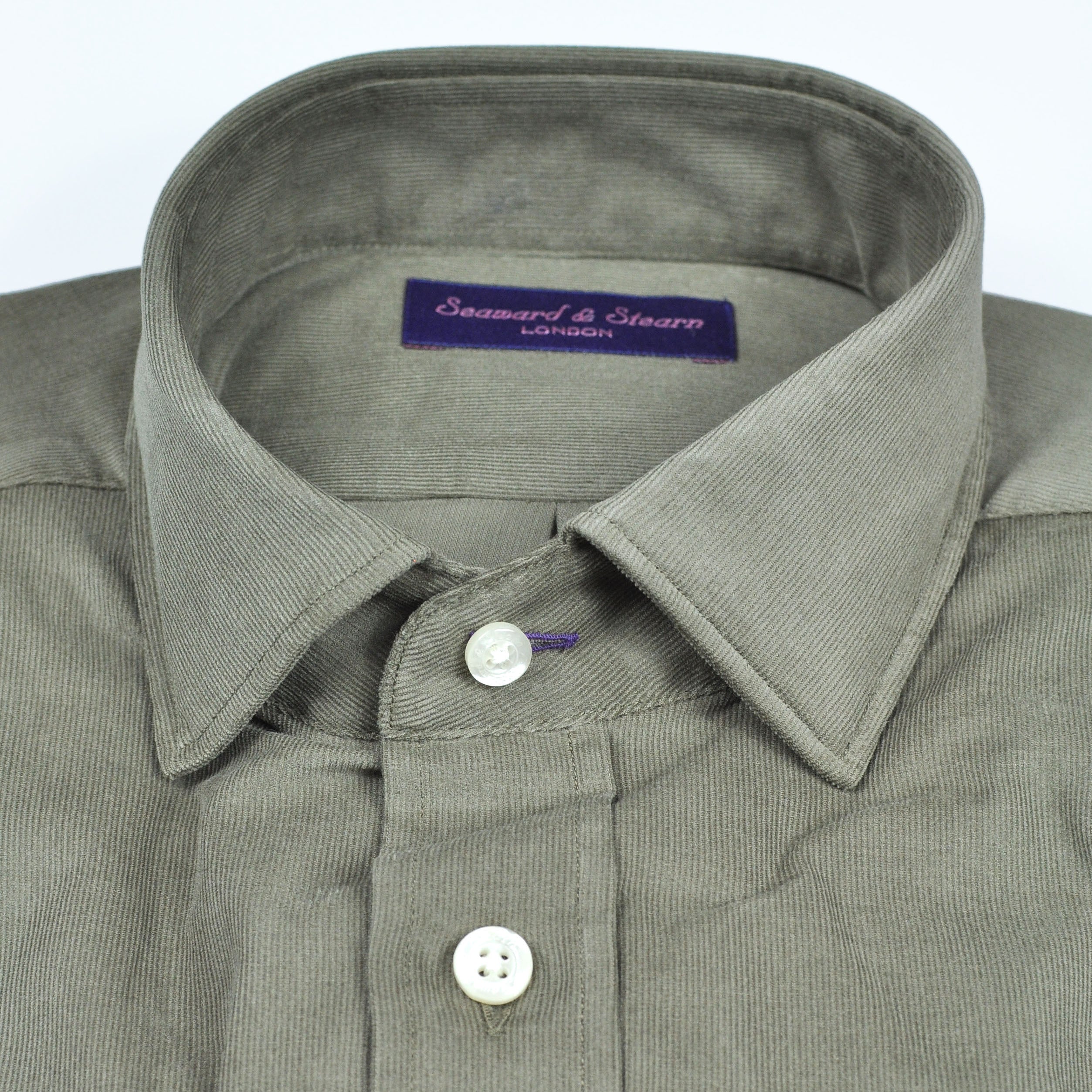 Fine Corduroy Spread Collar Shirt with Double Breast Pockets in Olive