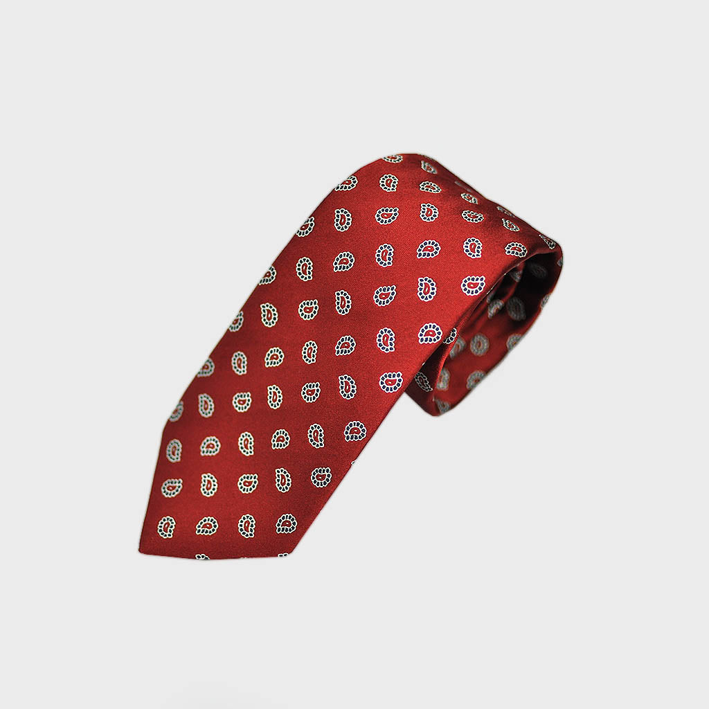 Teardrop Shell Classic Woven Silk Tie in Red